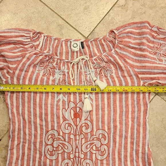 Anthropologie Red and White Embroidered Blouse - Picture 5 of 9